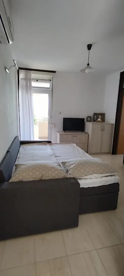 Apartmani Matela Petrčane