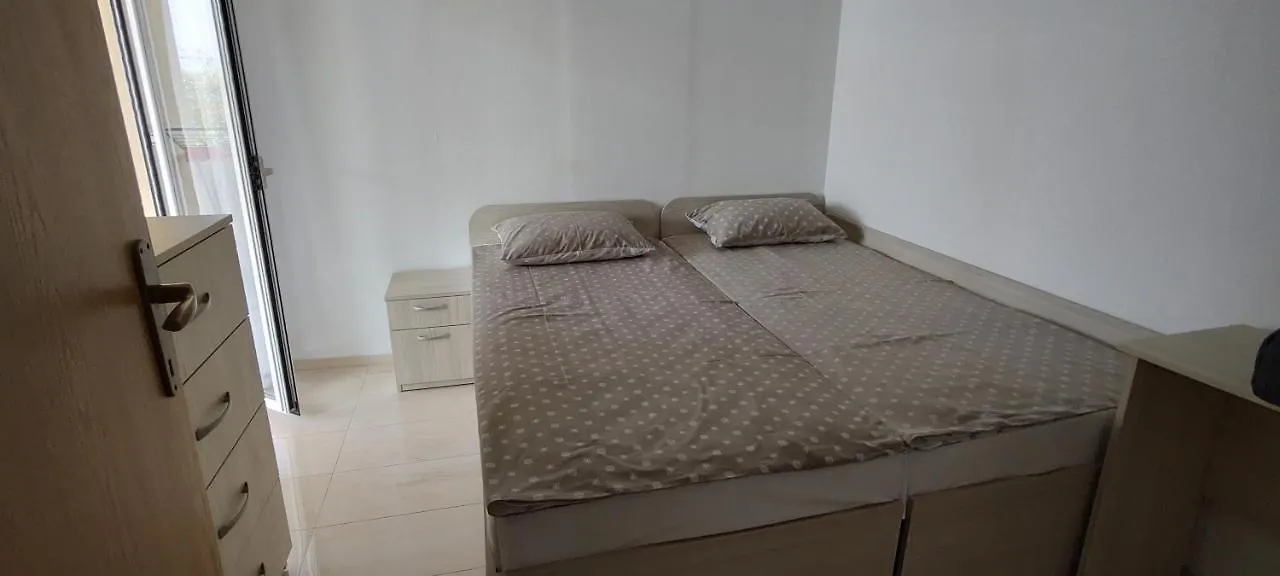 Apartmani Matela Petrčane Apartament