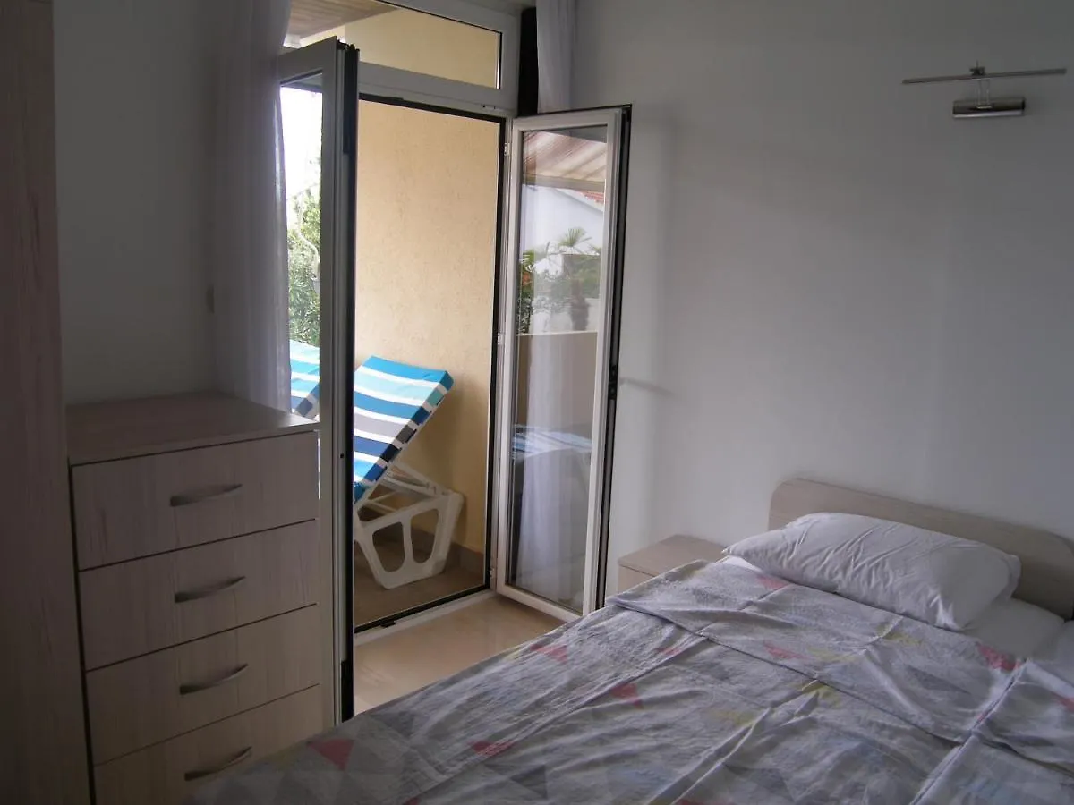 Apartmani Matela Petrcane Croazia